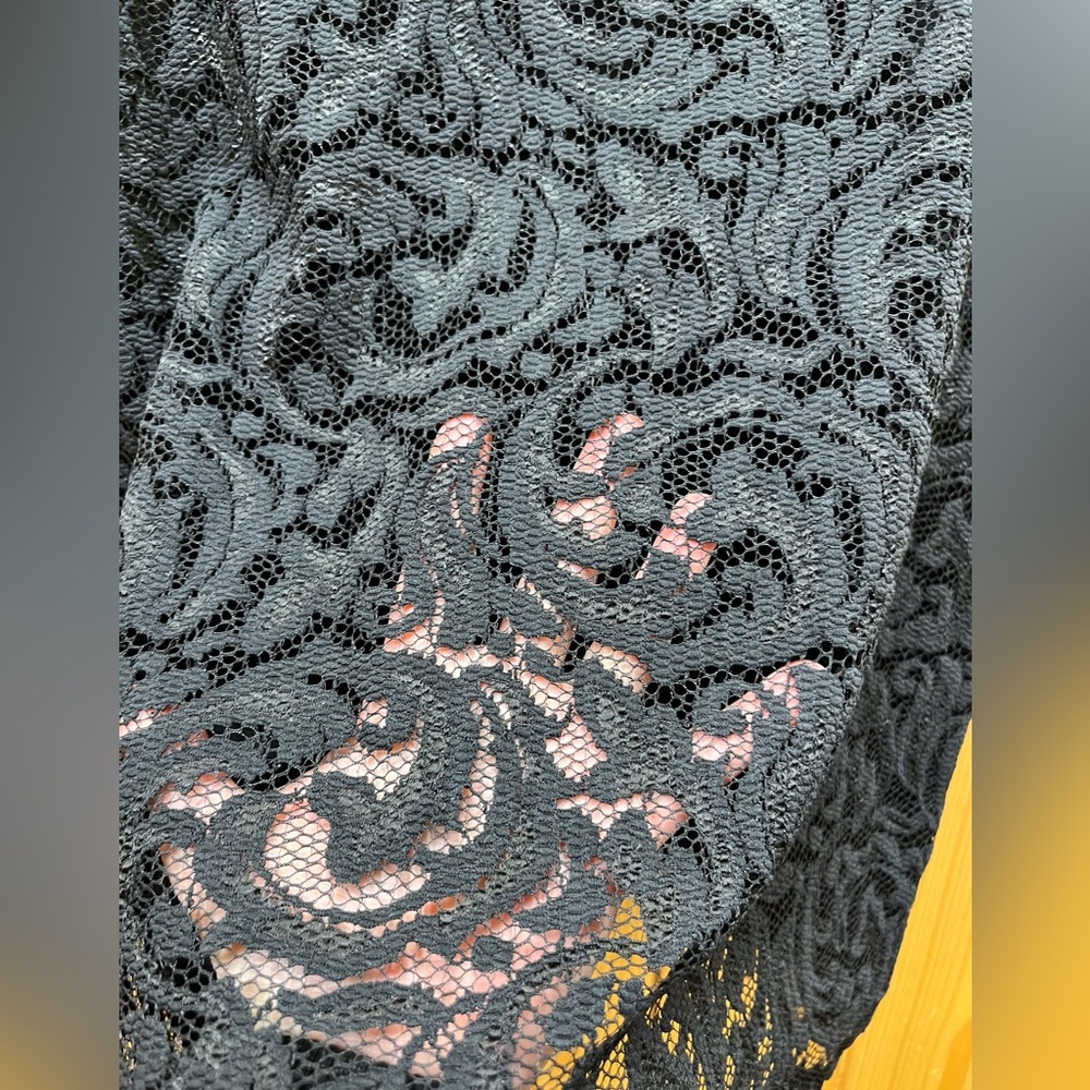 Cache Black Lace Pencil Skirt, 12 - Picture 3 of 7